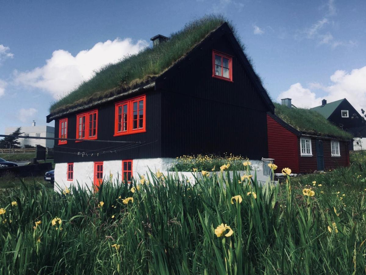 Turf House Cottage - Near Airport Mithvagur Esterno foto