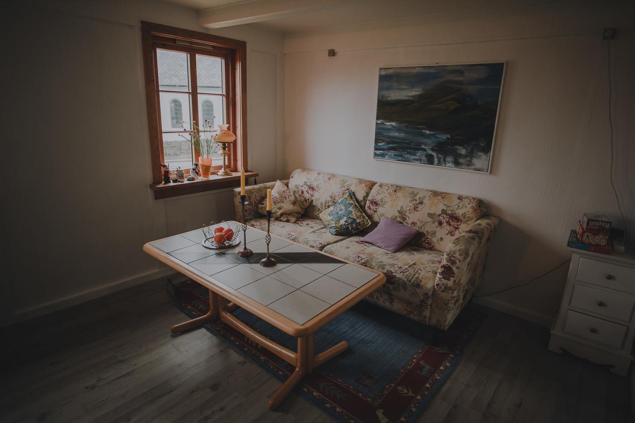 Turf House Cottage - Near Airport Mithvagur Esterno foto